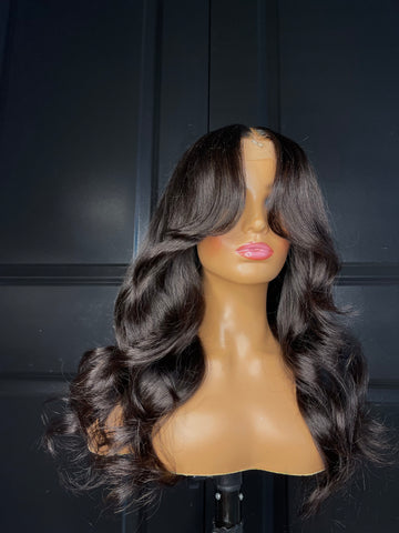 Curtain bang wig